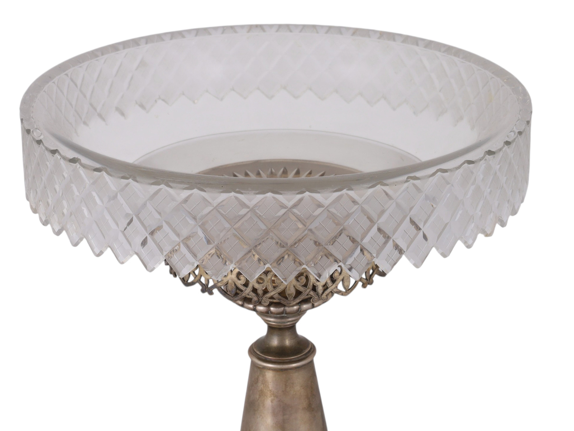 A RUSSIAN SILVER-MOUNTED CUT-GLASS CENTERPIECE TAZZA BY GRACHEV BROTHERS, ST. PETERSBURG, 1893