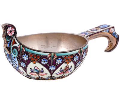 A RUSSIAN CLOISONNE ENAMEL AND SILVER KOVSH, 11TH ARTEL, 1908. 11th Artel, Moscow, 1908-1917. Of 