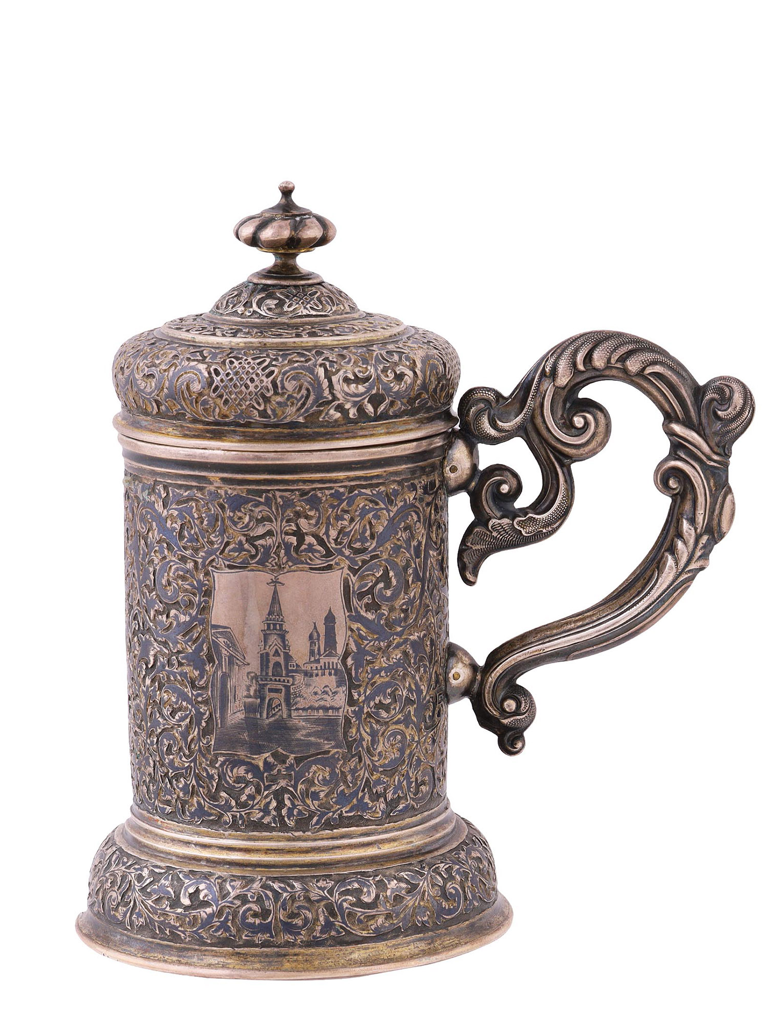 A RUSSIAN ENGRAVED GILT-SILVER AND NIELLO LIDDED TANKARD, 1850