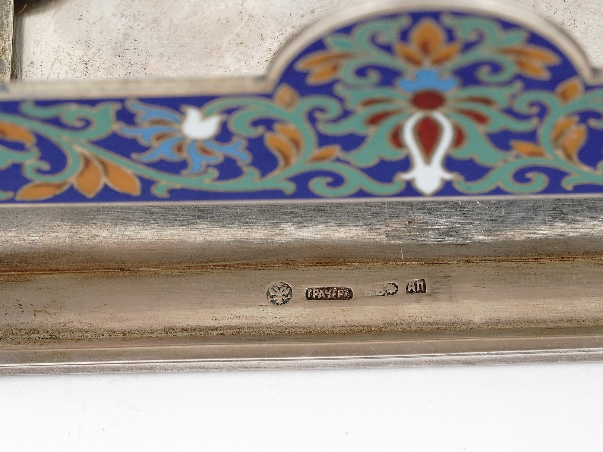 A RUSSIAN SILVER AND CLOISONNE ENAMEL CARD TRAY, 1882-1899