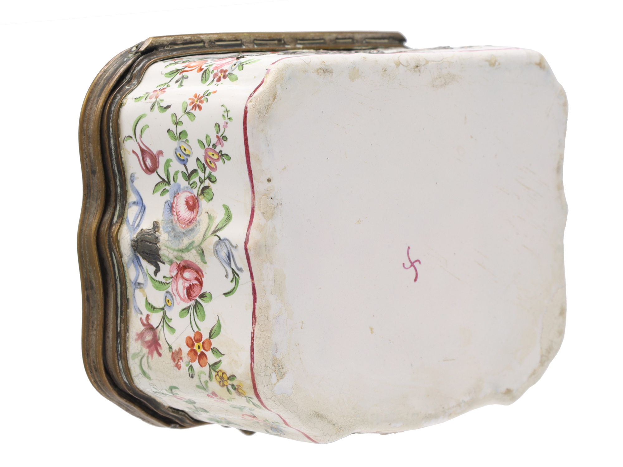 A HAND-PAINTED ENAMEL-ON-COPPER TRINKET BOX WITH SILVER APPLIQUES, SIGNED