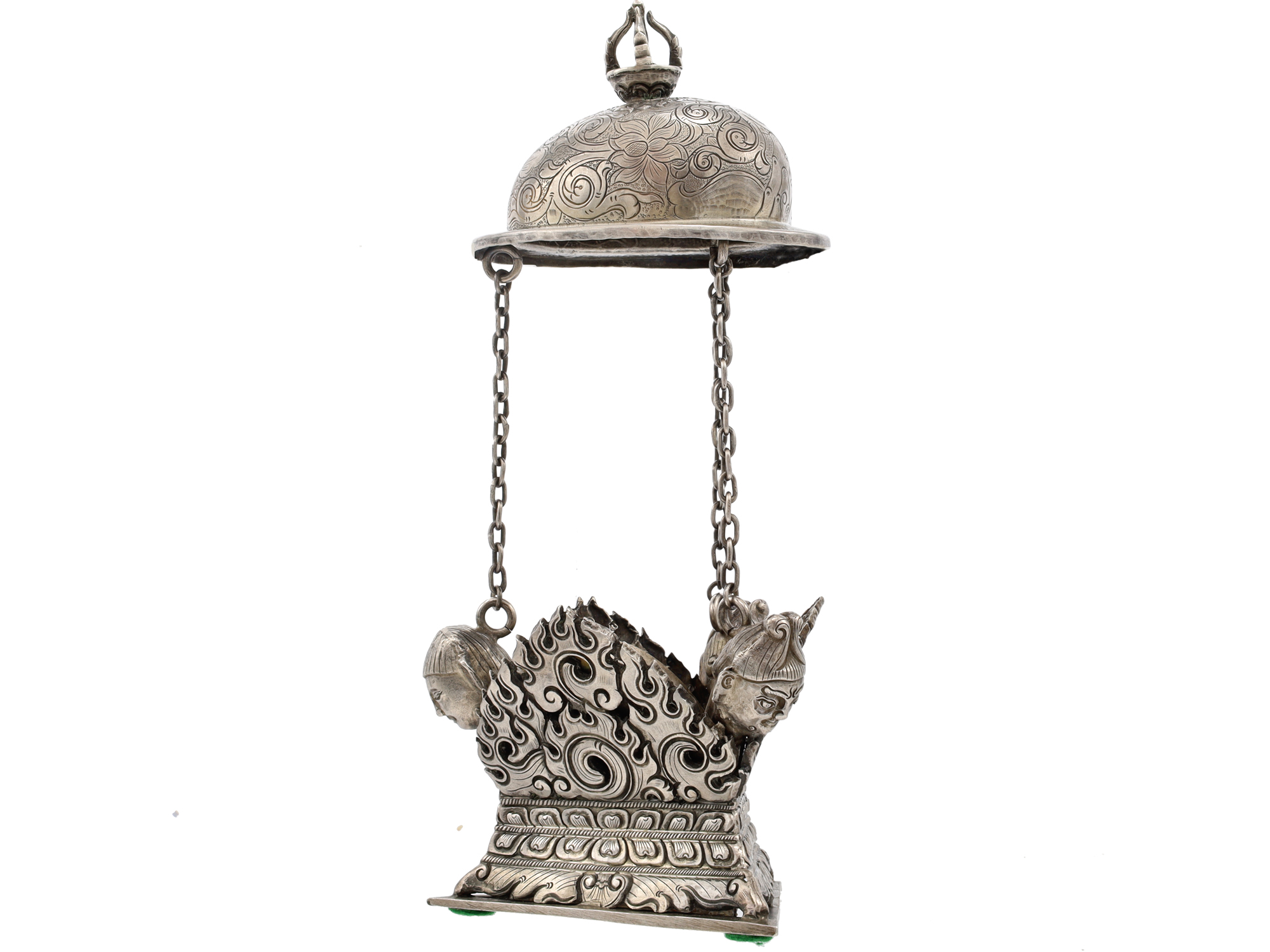 A TIBETAN SILVER KAPALA RITUAL VESSEL, 19TH-EARLY 20TH CENTURY