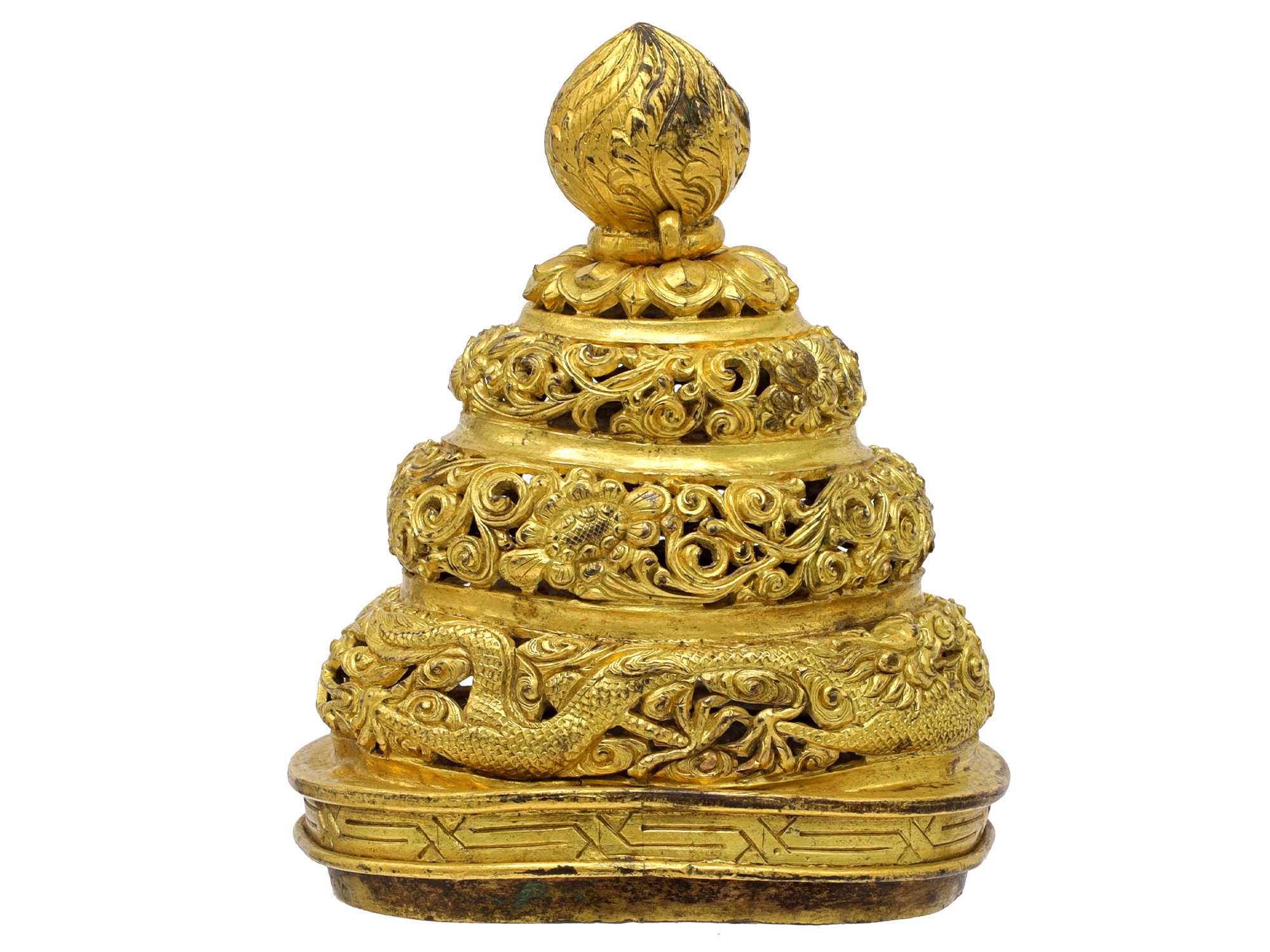 A CHINESE GILT-BRONZE OPENWORK CENSER LID, QING DYNASTY, 18TH-19TH CENTURY