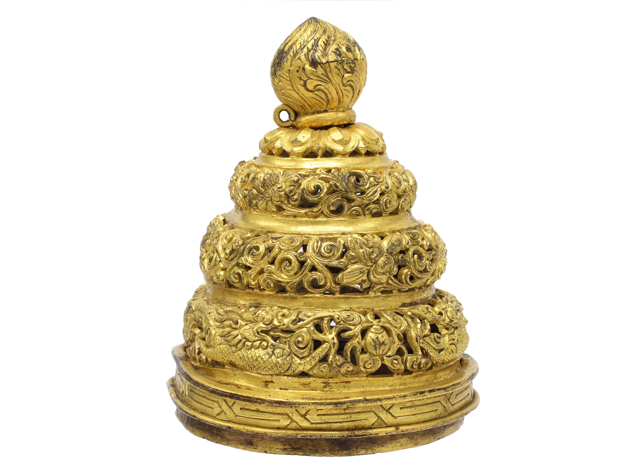 A CHINESE GILT-BRONZE OPENWORK CENSER LID, QING DYNASTY, 18TH-19TH CENTURY