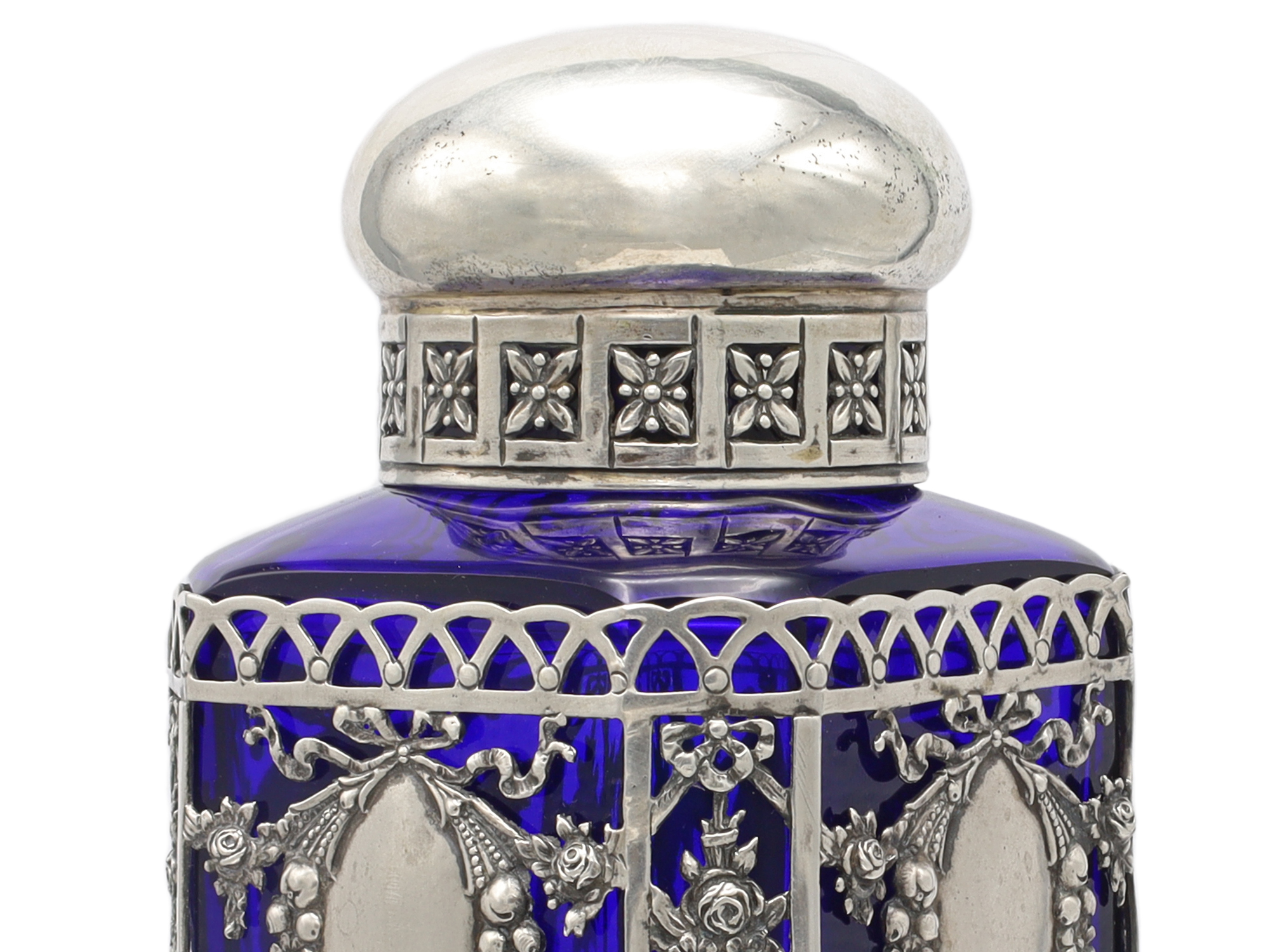 A RUSSIAN-STYLE SILVER-MOUNTED COBALT-BLUE GLASS TEA CADDY, 19TH CENTURY