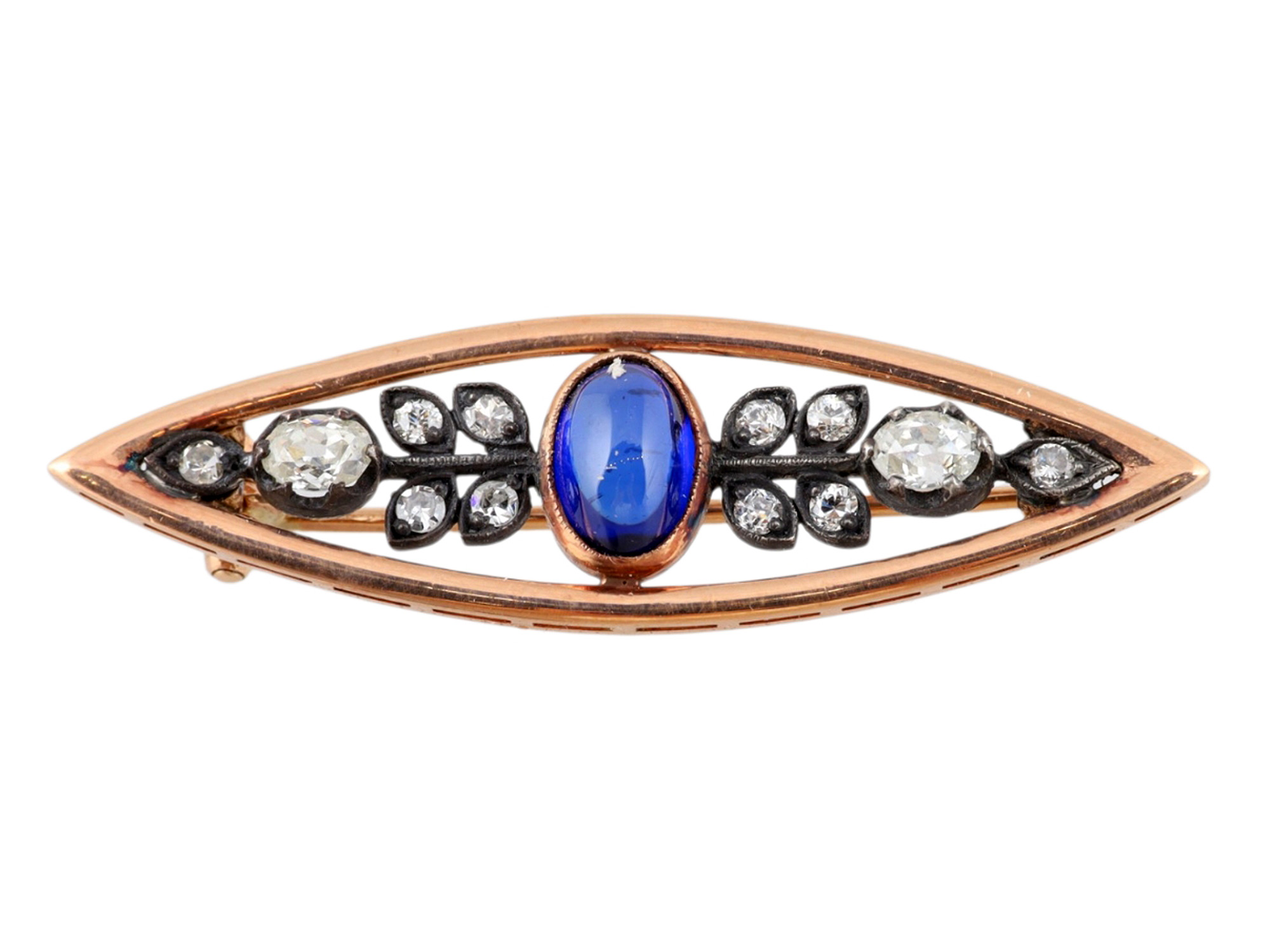 A CASED RUSSIAN GOLD, SAPPHIRE AND DIAMOND BROOCH