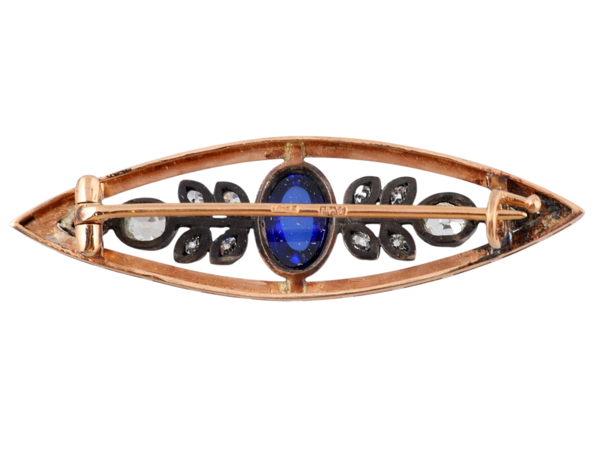 A CASED RUSSIAN GOLD, SAPPHIRE AND DIAMOND BROOCH