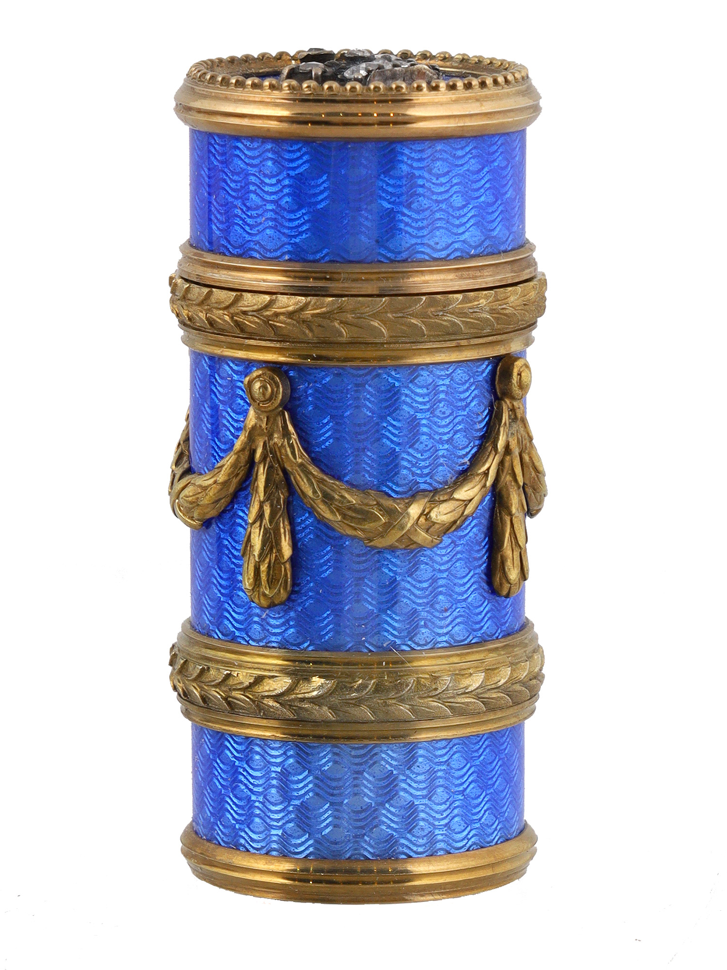 A RUSSIAN GOLD-MOUNTED DIAMOND-SET GUILLOCHÉ ENAMEL CIGARETTE HOLDER