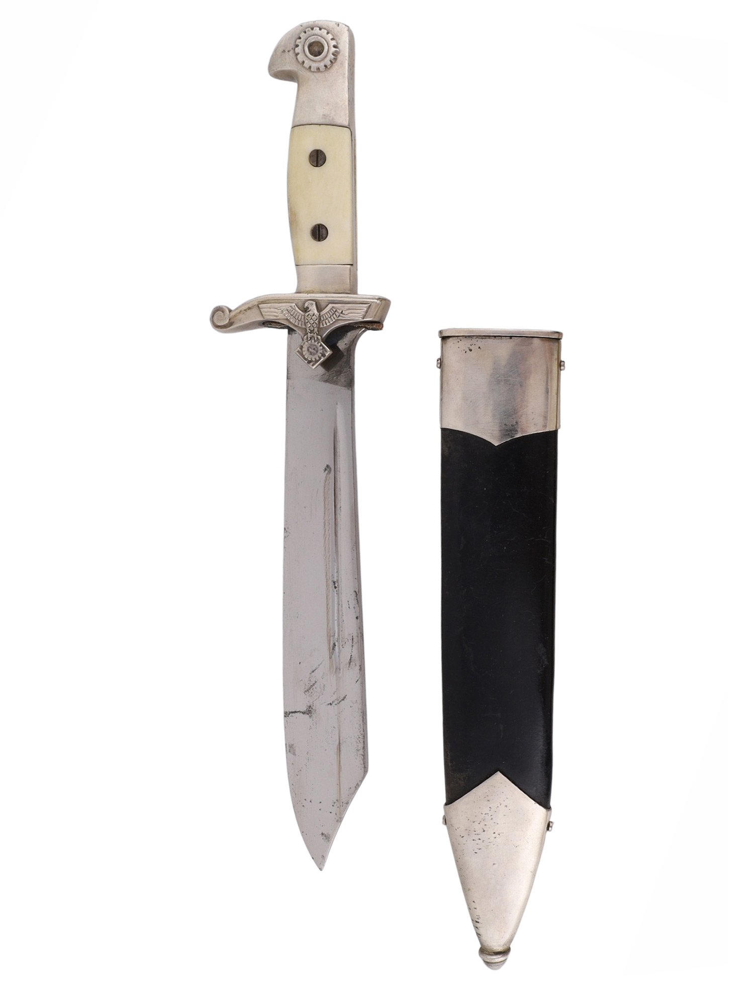 A GERMAN WW2 TENO E.M. DAGGER (TECHNISCHE NOTHILFE)
