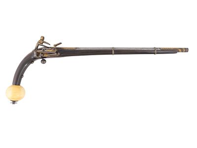 A SCARCE CAUCASIAN FLINTLOCK PISTOL WITH GOLD INLAY, 19TH CEN. A Caucasian Cossack style 
