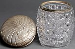 DIAMOND-PATTERNED CUT-CRYSTAL JAR WITH ENGRAVED SILVER LID. Hallmark: French silver mark Изображение - 1