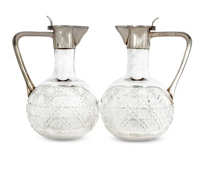 PAIR OF RUSSIAN SILVER-GILT MOUNTED CUT-CRYSTAL DECANTERS
Konstantin Linke likely for the House 