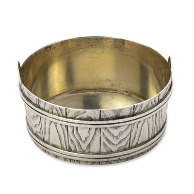 RUSSIAN TROMPE L’ŒIL SILVER SALT CELLAR
Semen Pavlovich Pavlov, St Petersburg, circa 1898-1900s. 