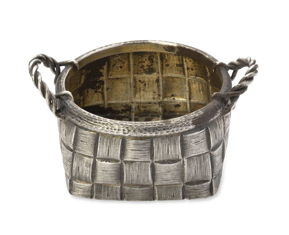 GRACHEV PARCEL-GILT SILVER TROMPE L’ŒIL SALT CELLAR
Grachev Brothers, Supplier to the Court of 