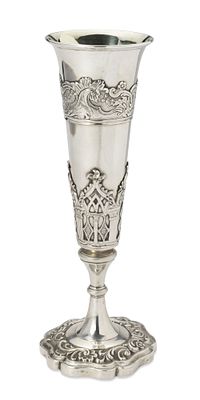 RUSSIAN PARCEL-GILT SILVER CHAMPAGNE FLUTE
Moscow, circa 1835–1840. Hallmarks: ‘84’ silver 