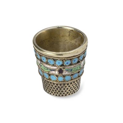 SILVER AND ENAMEL THIMBLE
Fedor Ruch, St Petersburg, 1888-1908. Hallmarks: 84 silver standard 