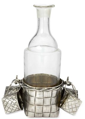 RUSSIAN TROMPE L’ŒIL PARCEL-GILT SILVER VODKA SET
N. Yanichkin, St Petersburg, 1887. Comprising 
