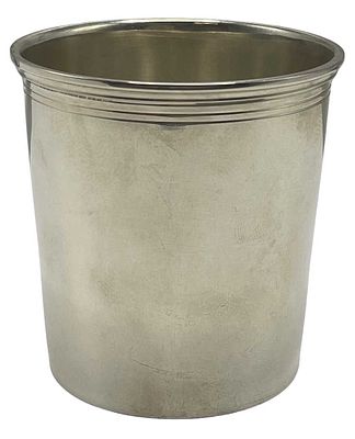 MAISON ODIOT PARIS
SILVER BEAKER, 20TH CENTURY. Hallmarks: French silver hallmark Minerva 