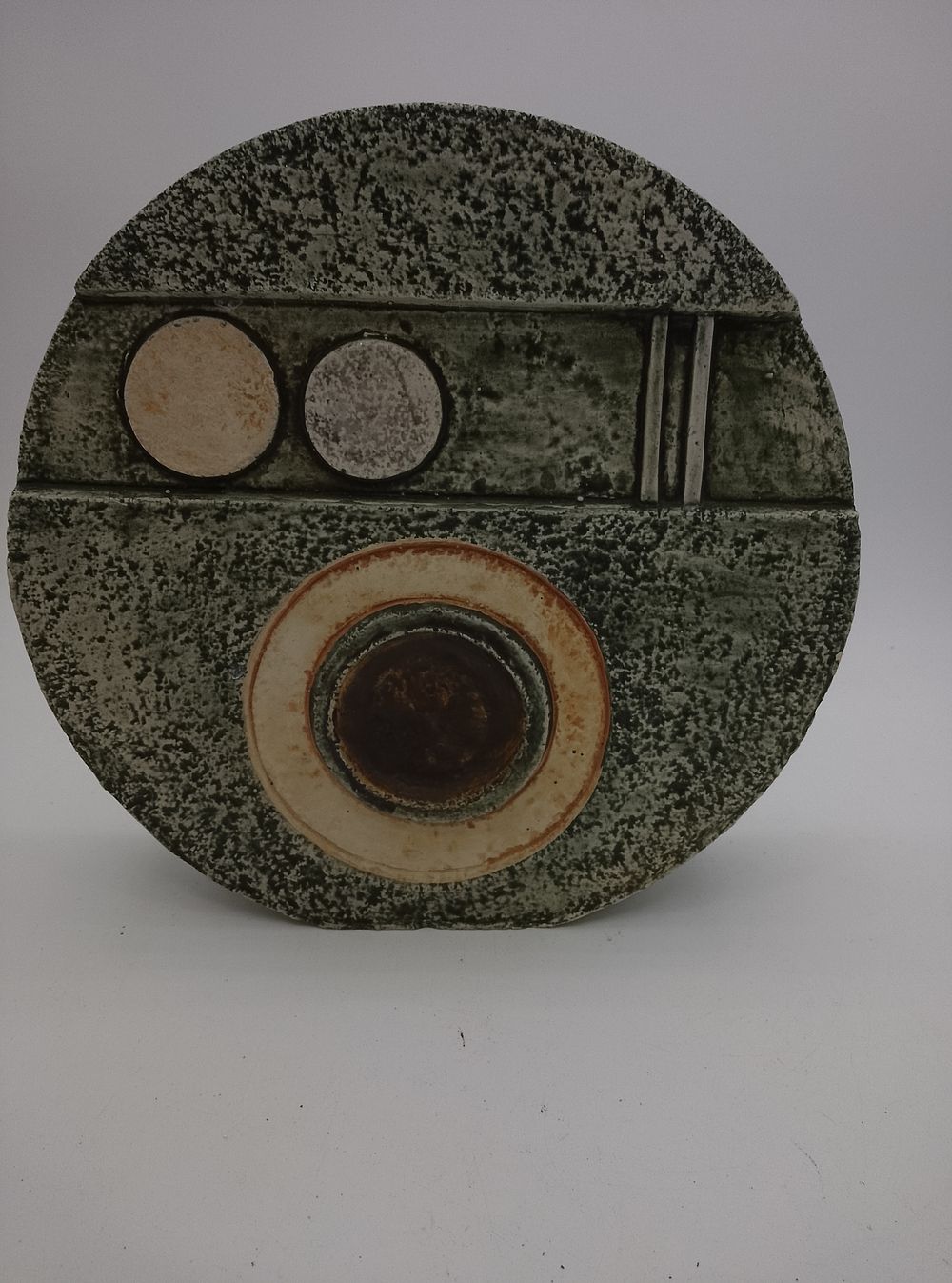 H & H Auctioneers Ltd | Auction 002 | H&H Auctioneers Ltd are Pleased to Present a One Day Online Auction, Vintage and Modern Watches, Lighters, Cameras, Jewellery Furniture and Household Items. More item to be added