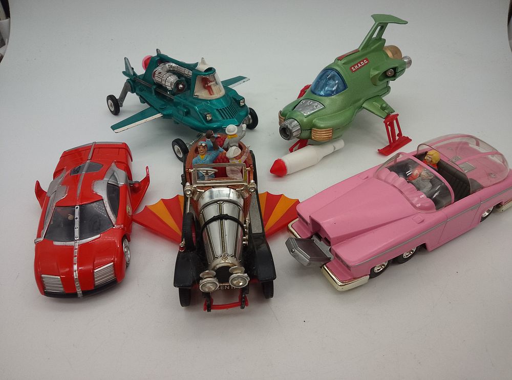 Lot 210: ThunderBirds FAB1 car, UFO Interceptor,  Chatty Chitty Bang Bang...