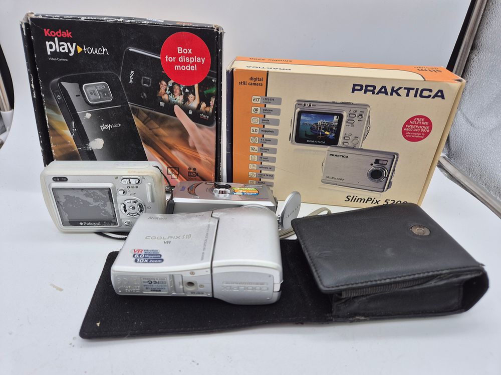 Lot 237: Collection of Cameras, Kodak, Praktica,