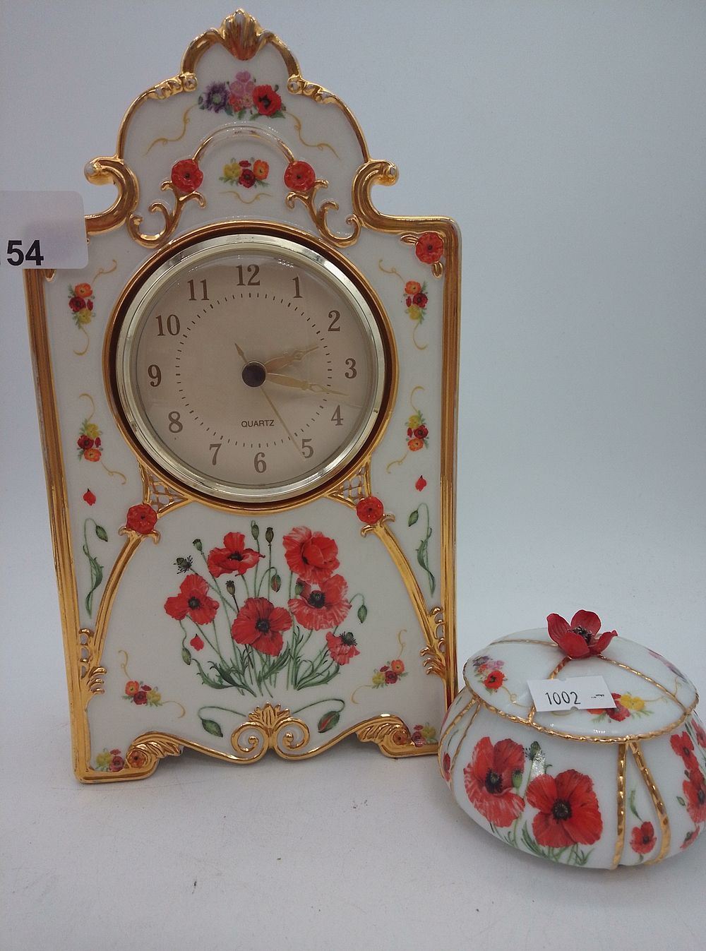 Lot 154: Limited Edition Flanders Fields mantel clock working 23cm...