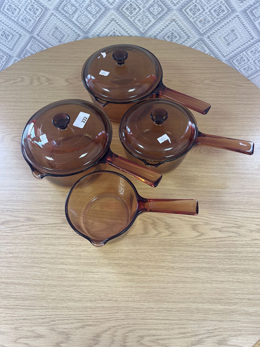 Lot 222: A set of Coning French Pyrex pans