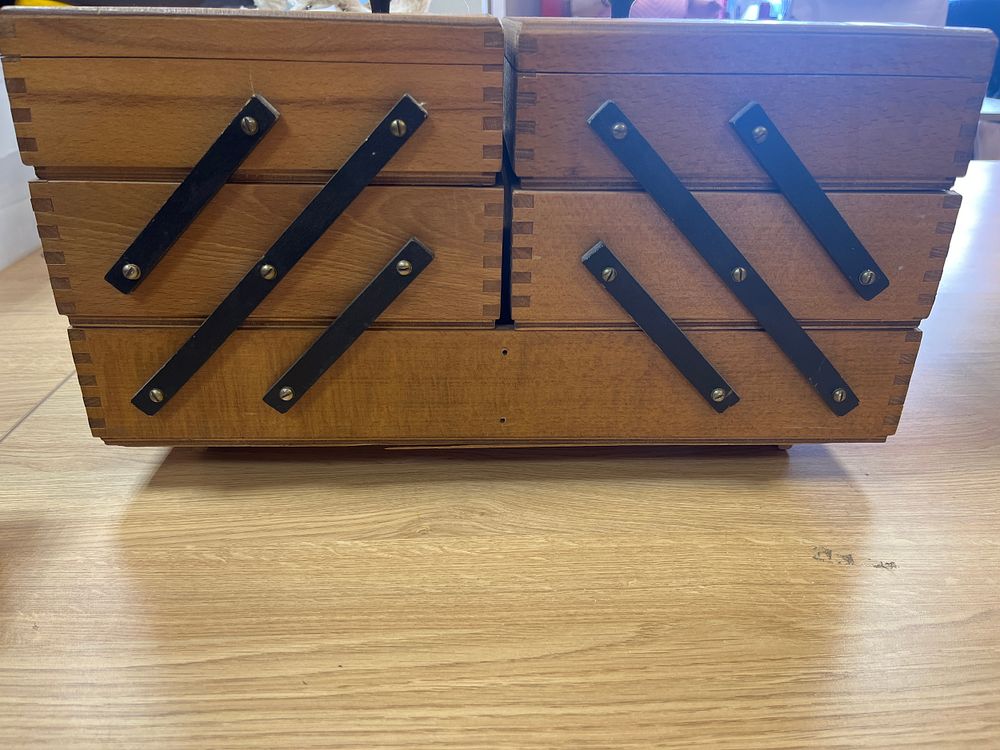 Lot 227: Wooden canter lever sewing box