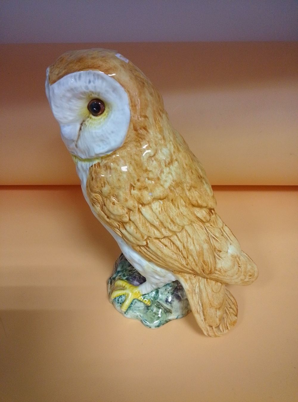 Lot 327: Beswick England Glazed Ceramic Barn Owl Figurine Model...