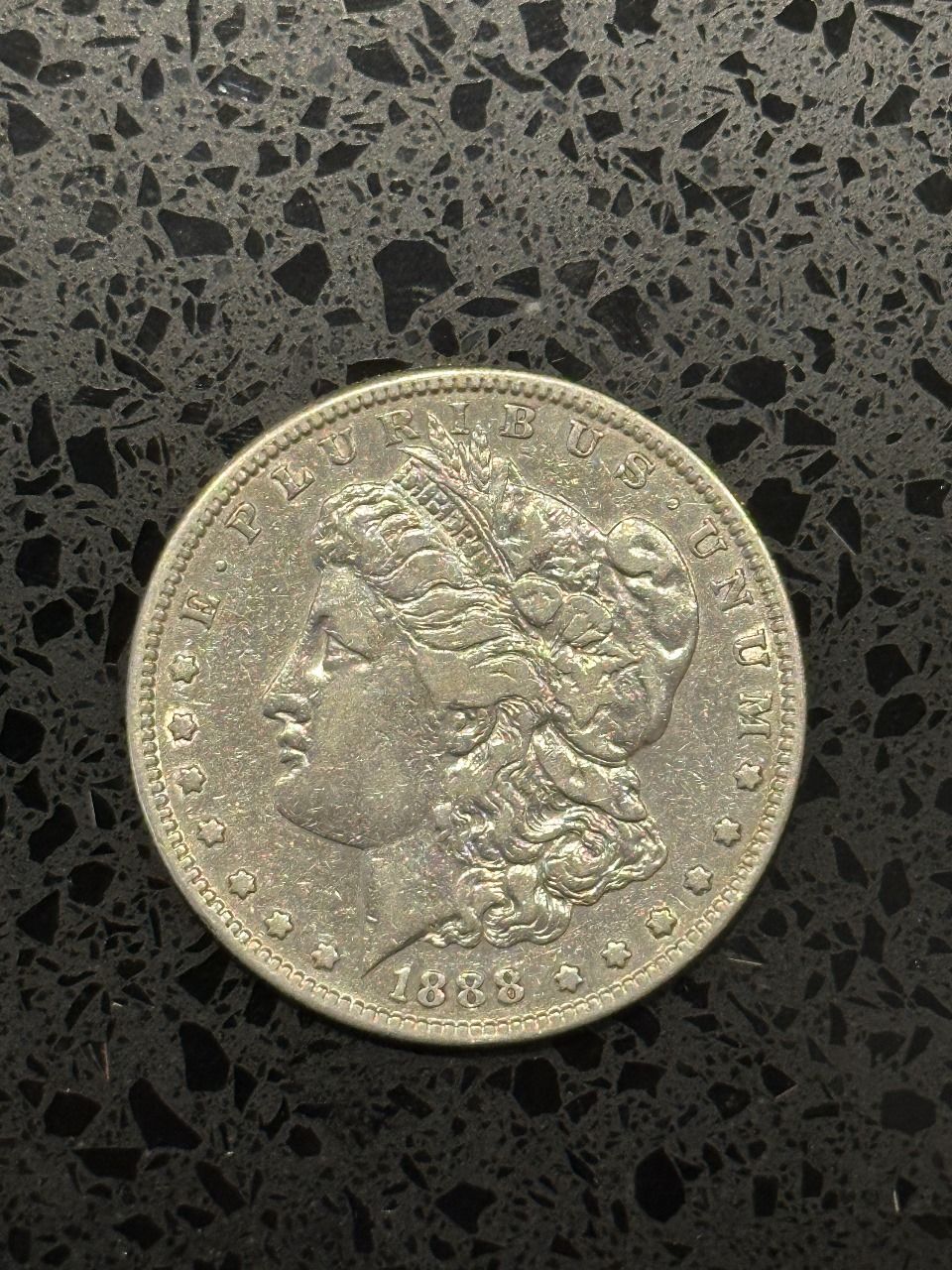 Lot 225: 1888 Morgan Dollar Cracked From Roll - VF