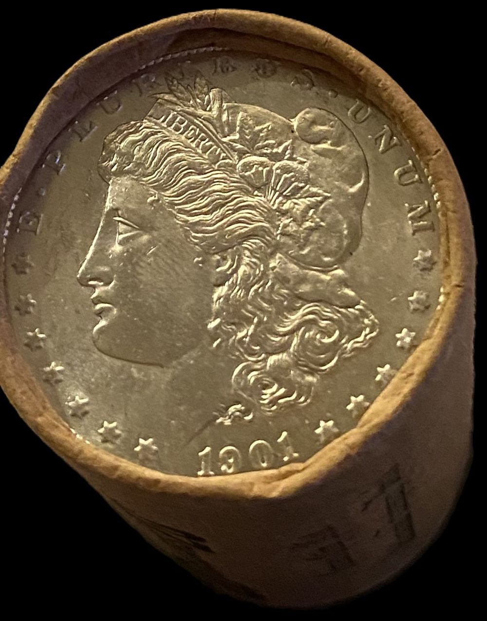 Lot 157: BU $10 Morgan Silver Dollar Roll 1899 & 1901 Ends