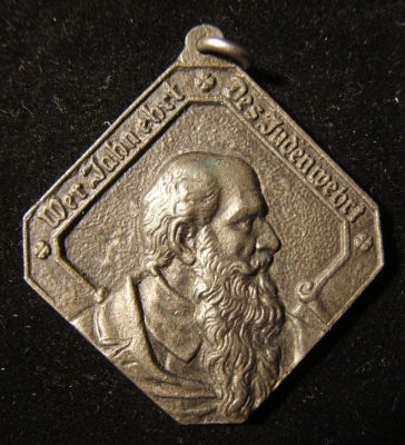 German anti-Semitic Judaica Friedrich Ludwig Jahn cast iron tallion c. 1870s-80s. Germany: 