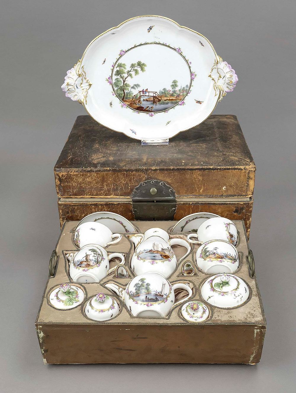 Historia Auktionshaus | Subasta 178 | Porcelain and Ceramics Part I