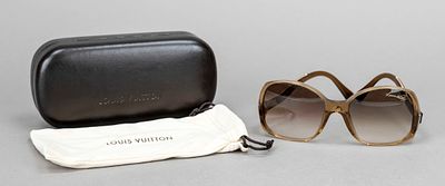 Louis Vuitton, sunglasses, plastic frame in horn look with glitter effect, brown tinted lenses 