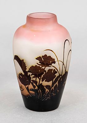 Art Nouveau vase, France, early 20th century, Emile Gallé, Nancy, round stand, ovoid body 