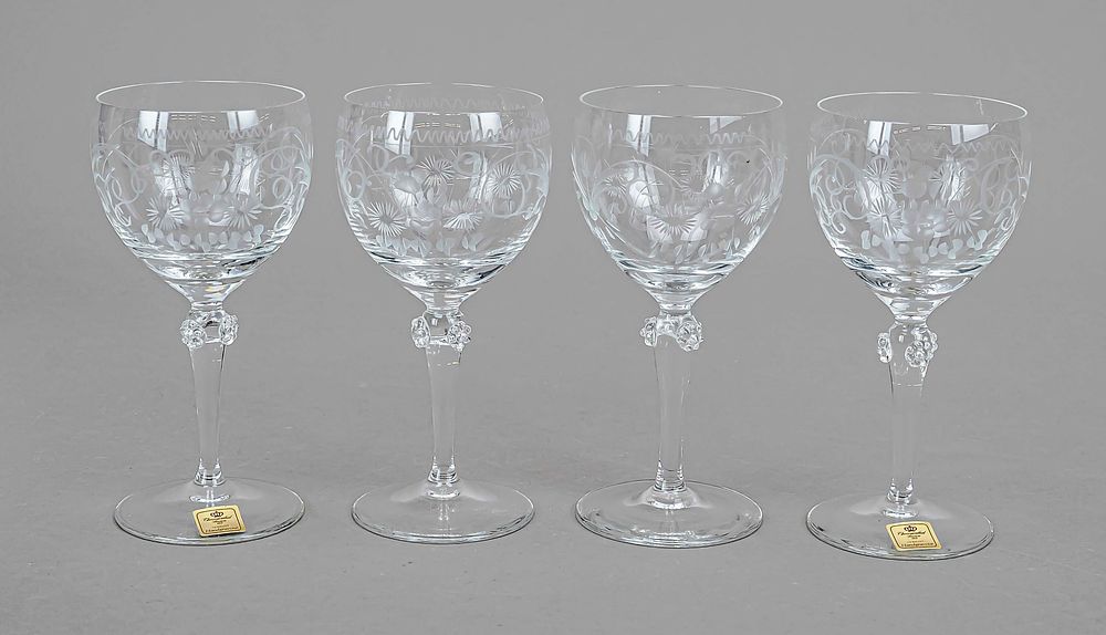 25 wine glasses, Theresienthal, 2nd half of the 20th century, round disc base, conical stem 