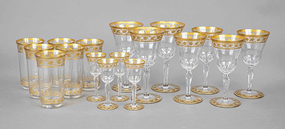 23 glasses, France, 20th century, 11 goblets in 3 sizes, round disc base, slender stem, bowl 