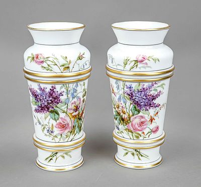Pair of milk glass vases, around 1900, round base, conical body, multiple beading, flared rim 