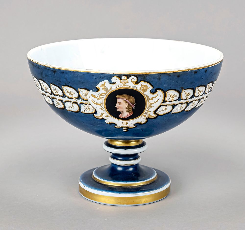 Round frosted glass footed bowl, early 20th century, round stepped base, sectioned stem 