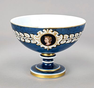 Round frosted glass footed bowl, early 20th century, round stepped base, sectioned stem 