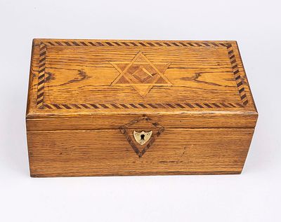 Small lid chest, Freemason, late 19th century, oak wood, hinged lid, movable iron handles on 