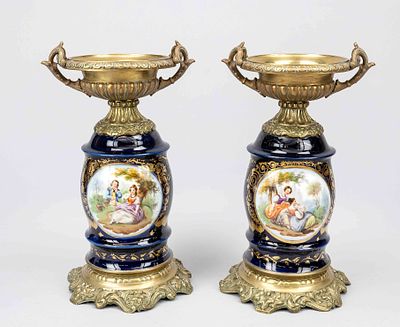 Pair of side tables or table centerpieces in Sevres style, France, 19th century, cylindrical 