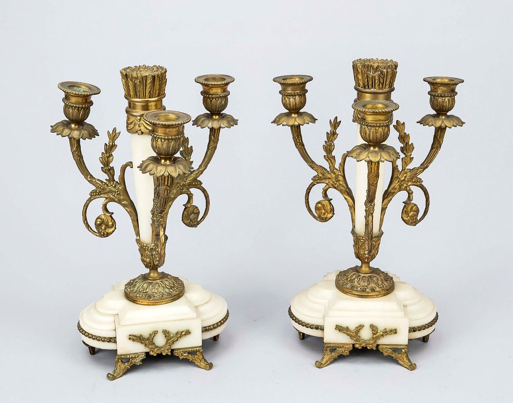 Pair of candlesticks, 19th century. Base and shaft in white marble with gilded bronze fittings. 