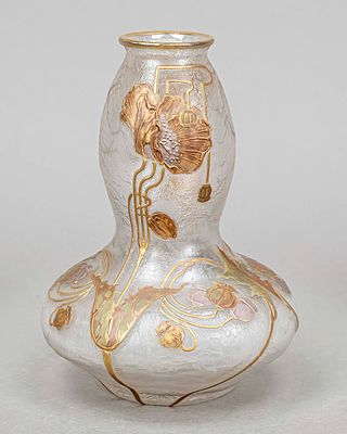 Art Nouveau vase, France, circa 1910, 'Mont Joye', Legras & Cie., Verreries de St. Denis et de 