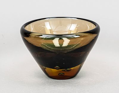 Studio glass vase/bowl, Czechoslovakia, 2nd half of the 20th century, Vladimir Jelinek (?) 