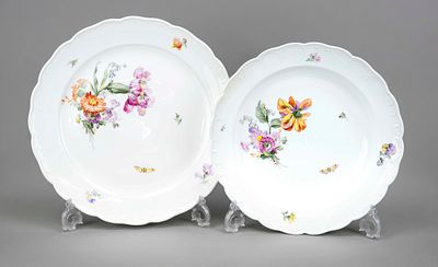 Two round plates, KPM Berlin, marks before 1945, 1st choice, red Reichsapfel mark, Neuglatt 