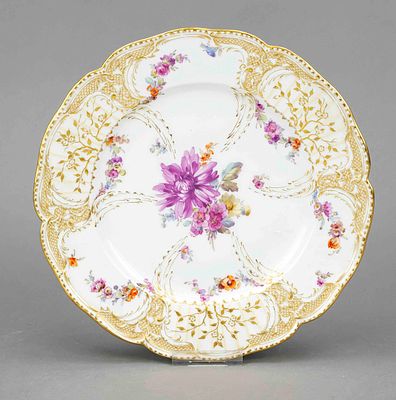 Dinner plate, KPM Berlin, mark before 1962, 1st choice, red imperial apple mark, relief 