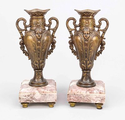 2 side tables, late 19th century, bronze-plated cast metal on square marble base, on four small 
