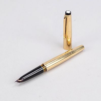 Montblanc piston fountain pen, Meisterstück No. 82, 20th century, gold-plated metal, dedication 