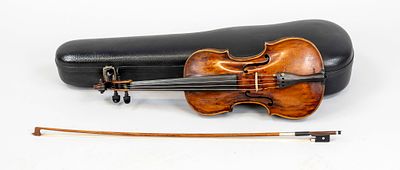Augsburg Solmann violin, late 18th century. Body inside with label ''Friedrich Solmann, lute 